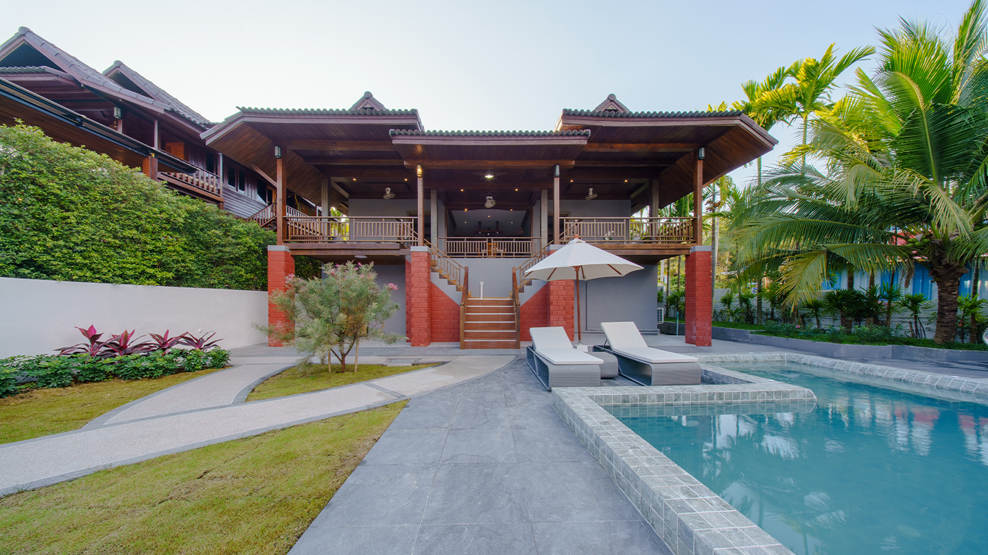 Calisto Twin Pool Villa with Karaoke
